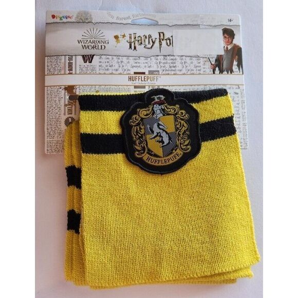 Harry Potter Scarf Hufflepuff House Patch Cosplay Knit Costume NWT‎ - Picture 1 of 3